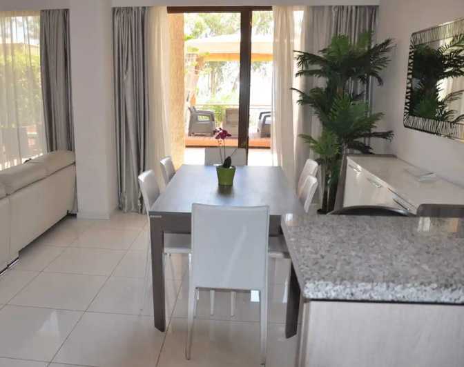 Image No.4-3 Bed Apartment for sale