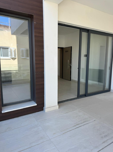 Image No.3-Commercial à vendre à Agios Athanasios