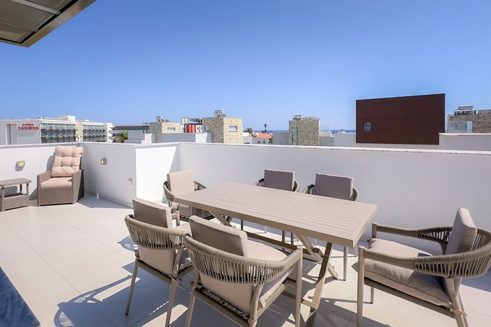 Image No.24-4 Bed Villa for sale