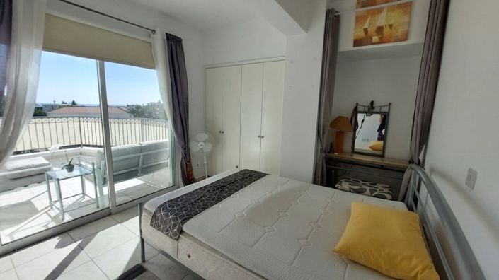 Image No.3-Penthouse de 1 chambre à vendre à Universal