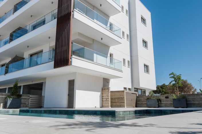 Image No.1-3 Bed Apartment for sale
