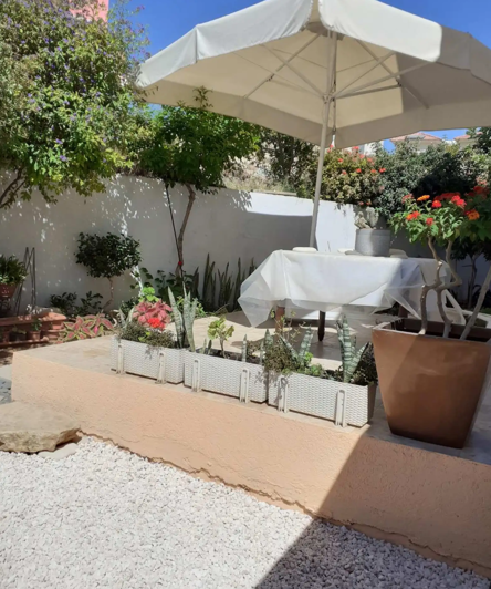 Image No.11-3 Bed House for sale