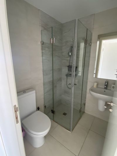 Image No.8-2 Bed House for sale