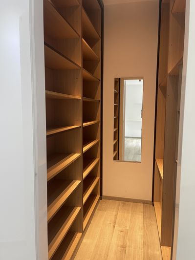 Image No.19-3 Bed House for sale