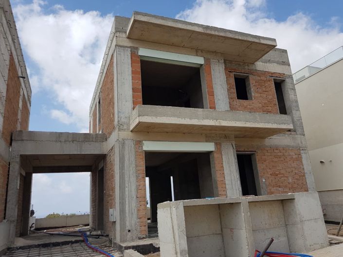 Image No.3-3 Bed House for sale