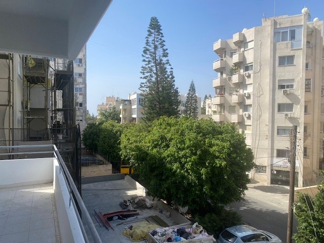 Image No.1-2 Bed Apartment for sale