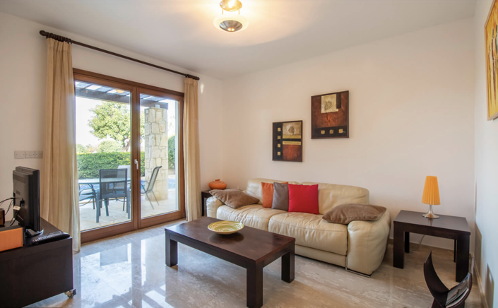 Image No.1-3 Bed House for sale