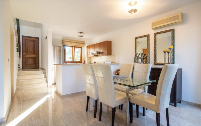 Image No.3-3 Bed House for sale