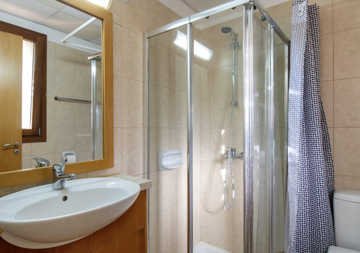 Image No.6-3 Bed House for sale