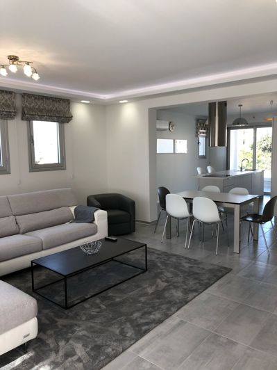 Image No.1-3 Bed Apartment for sale