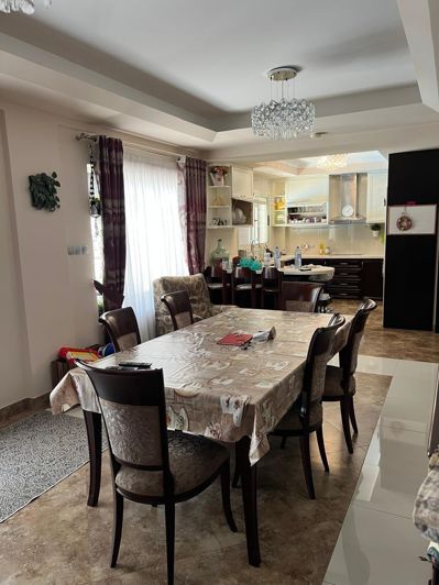 Image No.10-5 Bed Villa for sale