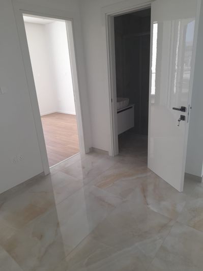 Image No.10-Appartement de 2 chambres à vendre à Mesa Geitonia