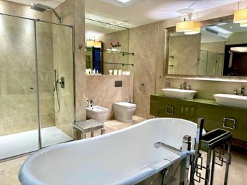 41399755-8559-416e-abcf-249acc2ad4df