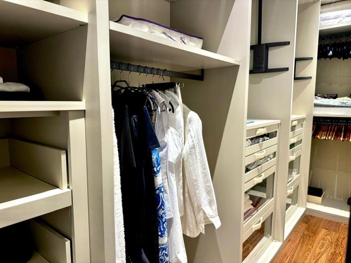 Image No.16-8 Bed House for sale