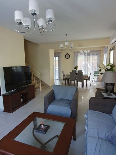 Image No.1-3 Bed House for sale