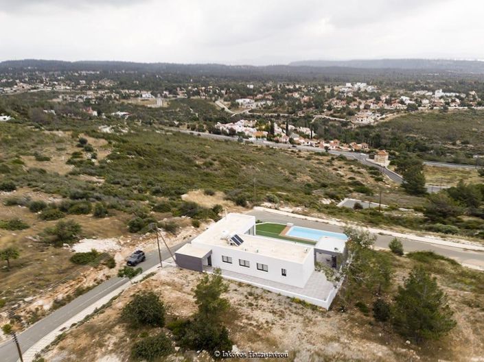 Image No.13-4 Bed House for sale