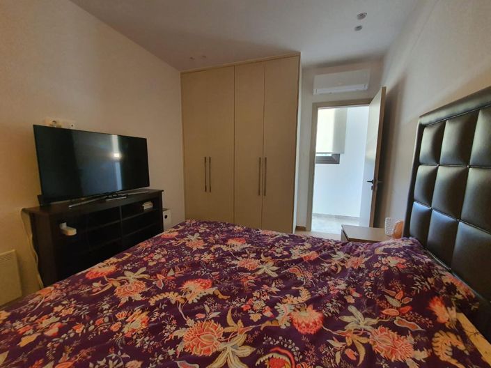 Image No.20-4 Bed House for sale