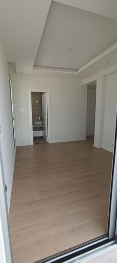 Image No.20-3 Bed House for sale