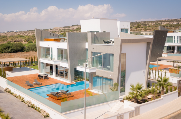 Image No.1-3 Bed Villa for sale
