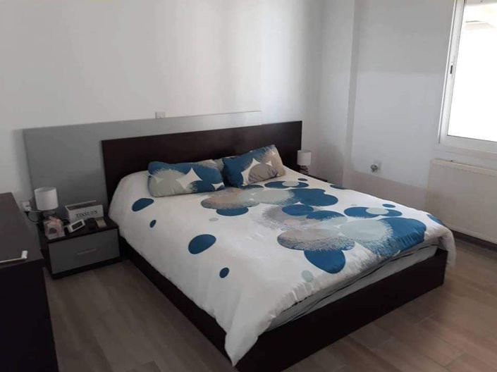 Image No.12-6 Bed House for sale