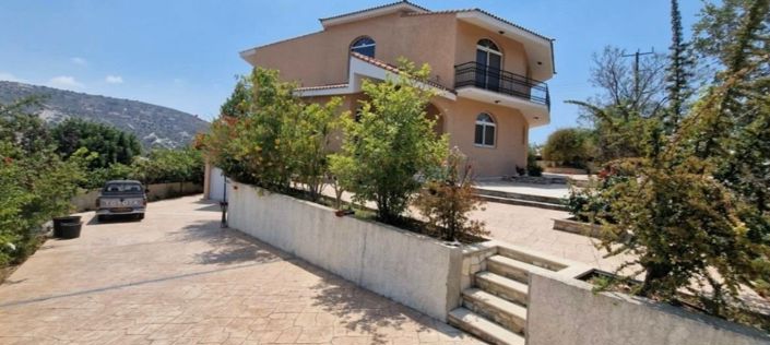 Image No.13-6 Bed House for sale