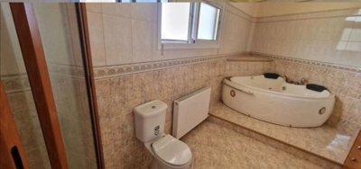 7abefda7-9a34-44b4-bff8-3fdc4ccc2111