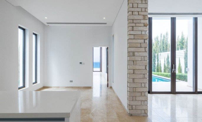 Image No.3-Maison de 5 chambres à vendre à Peyia