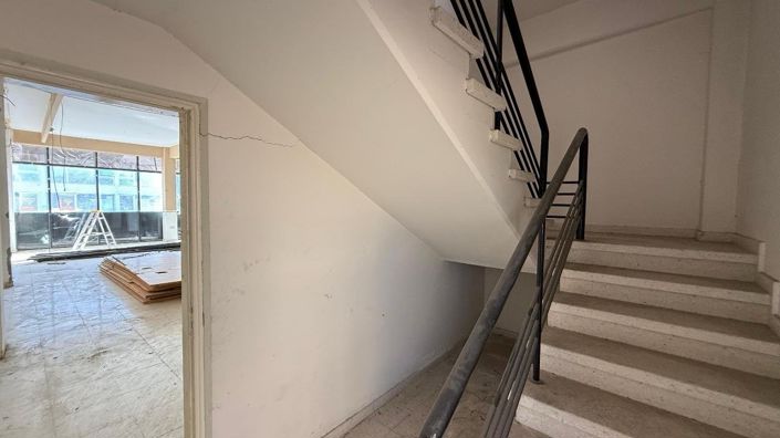 Image No.21-Commercial à vendre à Limassol