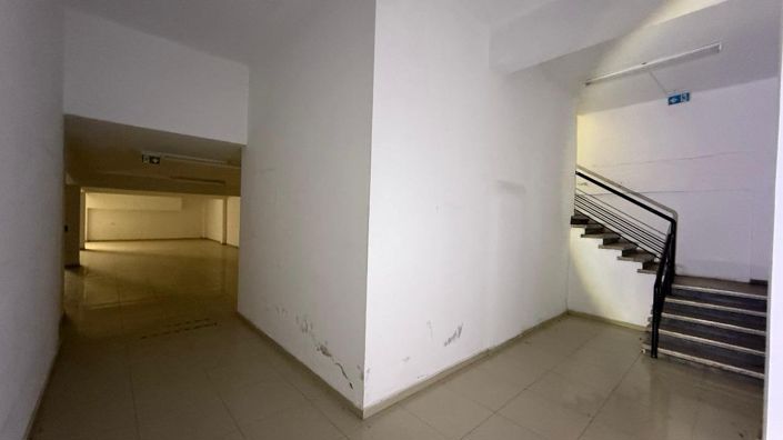 Image No.25-Commercial à vendre à Limassol