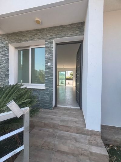 Image No.2-Maison de 3 chambres à vendre à Pylas