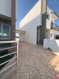 ecbe60a6-b081-441d-9ad4-5df02892b39a