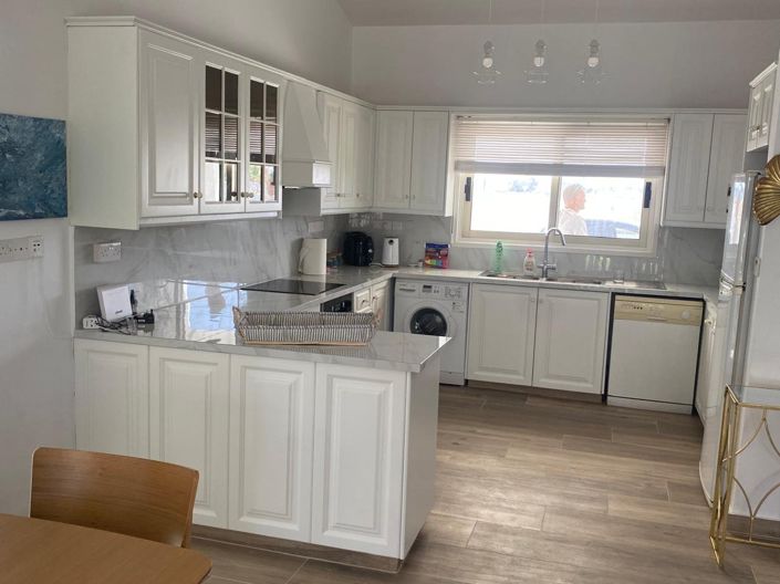 Image No.19-Bungalow de 3 chambres à vendre à Meneou