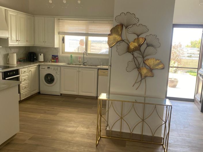 Image No.22-Bungalow de 3 chambres à vendre à Meneou