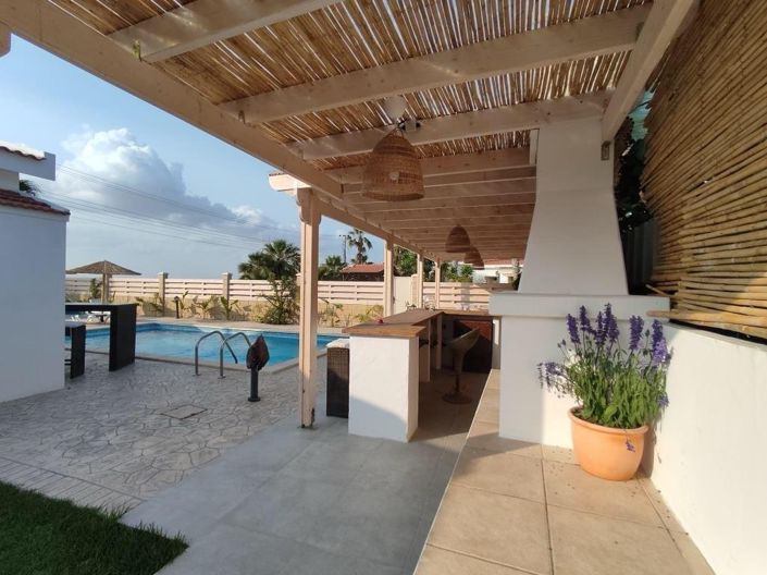 Image No.9-Bungalow de 3 chambres à vendre à Meneou