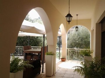 6d500716-353b-4084-82d3-ddbac996a5cc