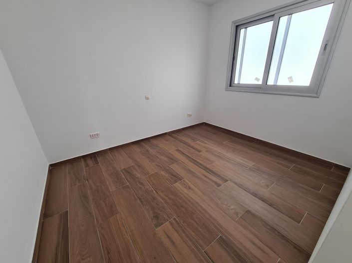 Image No.12-4 Bed Villa for sale