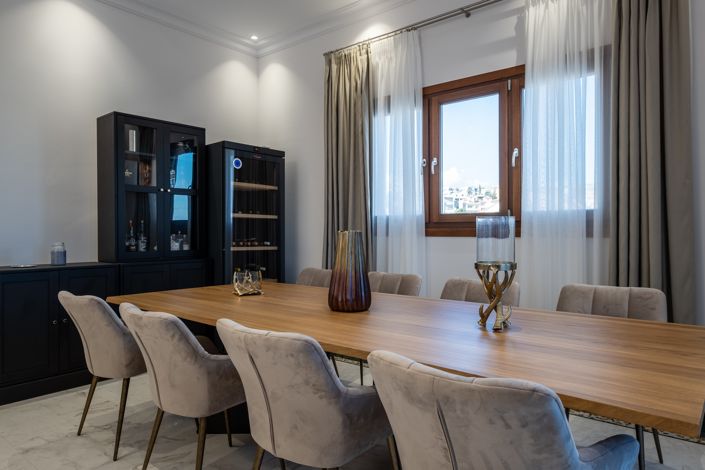 Image No.12-Villa de 6 chambres à vendre à Mouttagiaka