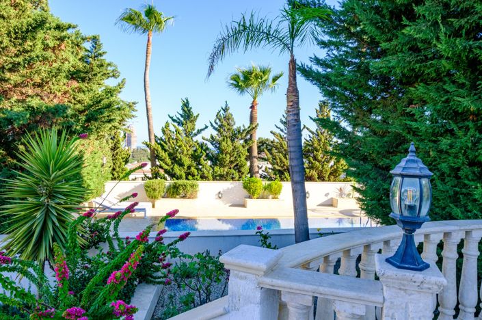 Image No.16-6 Bed Villa for sale