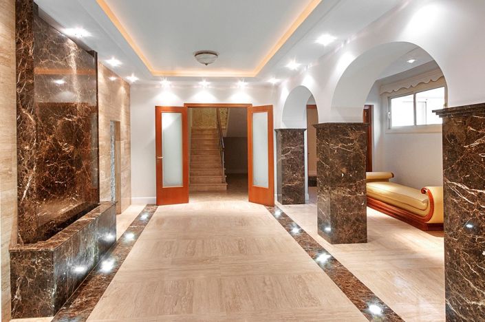 Image No.9-4 Bed House for sale