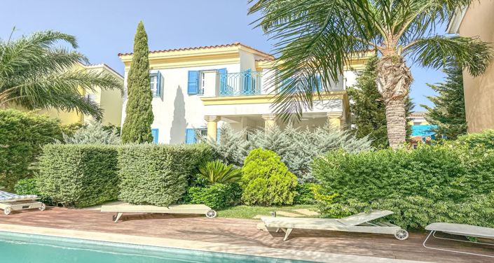 Image No.1-Maison de 4 chambres à vendre à Limassol Marina