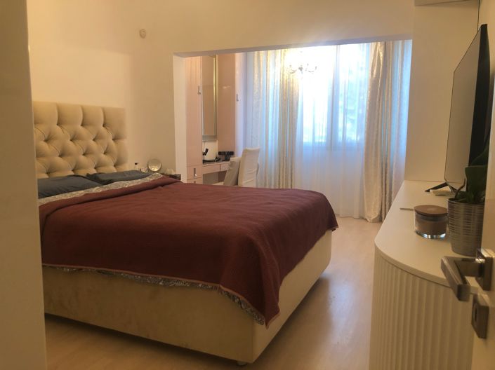 Image No.9-3 Bed Apartment for sale