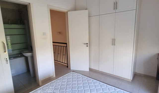 Image No.17-2 Bed House for sale