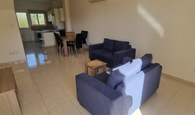 Image No.2-Maison de 2 chambres à vendre à Universal