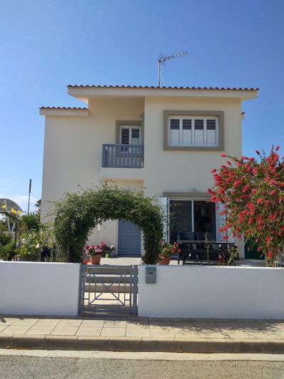 Image No.1-2 Bed House for sale