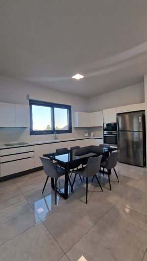 Image No.12-3 Bed Apartment for sale