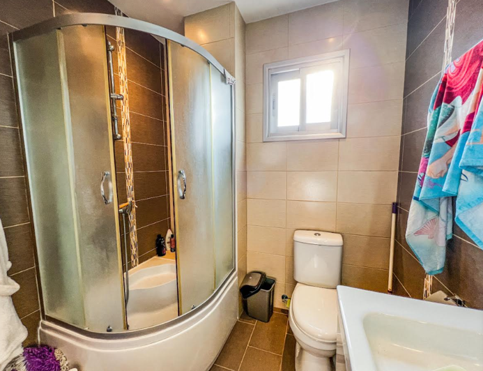 Image No.12-2 Bed Apartment for sale