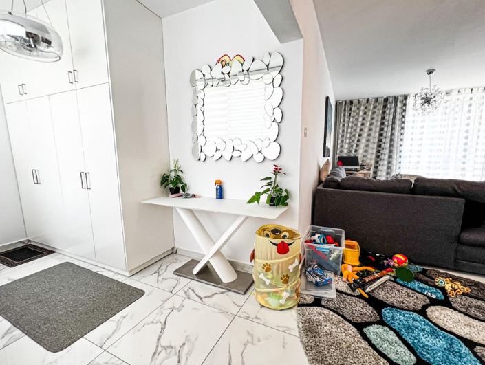 Image No.5-2 Bed Apartment for sale