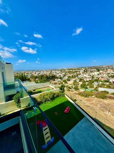 Image No.5-3 Bed House for sale