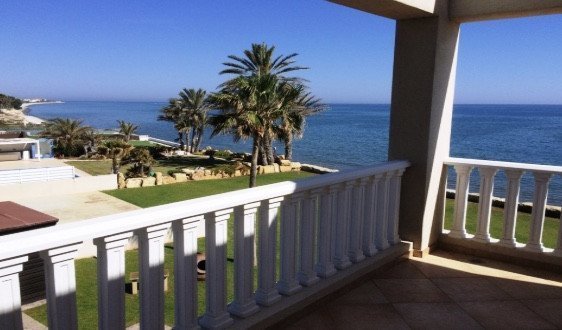 Image No.1-4 Bed House for sale