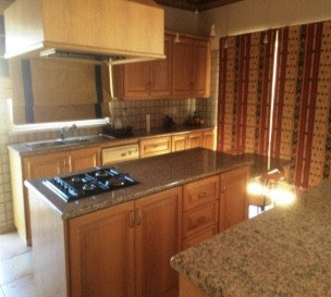 Image No.8-Maison de 4 chambres à vendre à Pervolia